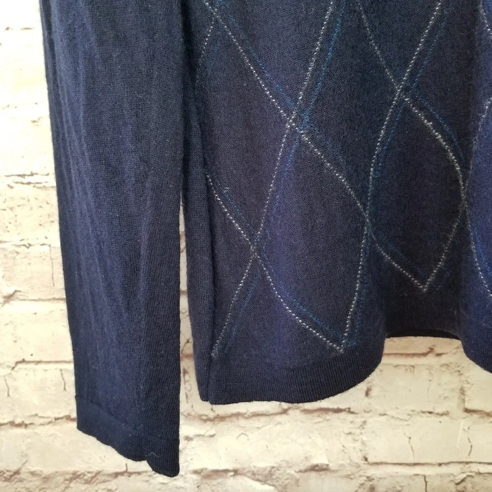 Banana Republic Navy Blue Fine Merino Wool Diamond Pattern V-Neck Sweater Large